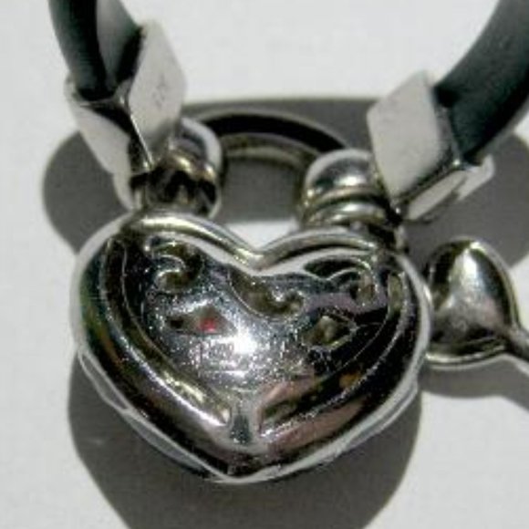 SO RARE Womens Black White Puffy BELLE ETOILE KEY TO MY HEART Charm Ring 8 8.5 - Picture 4 of 8